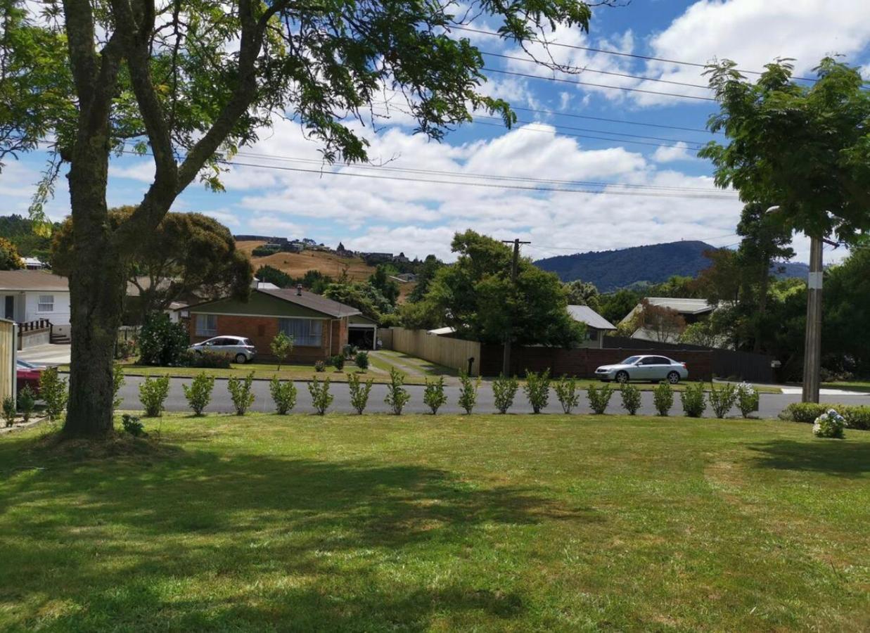 Spacious Utuhina Holiday House Rotorua Exterior foto